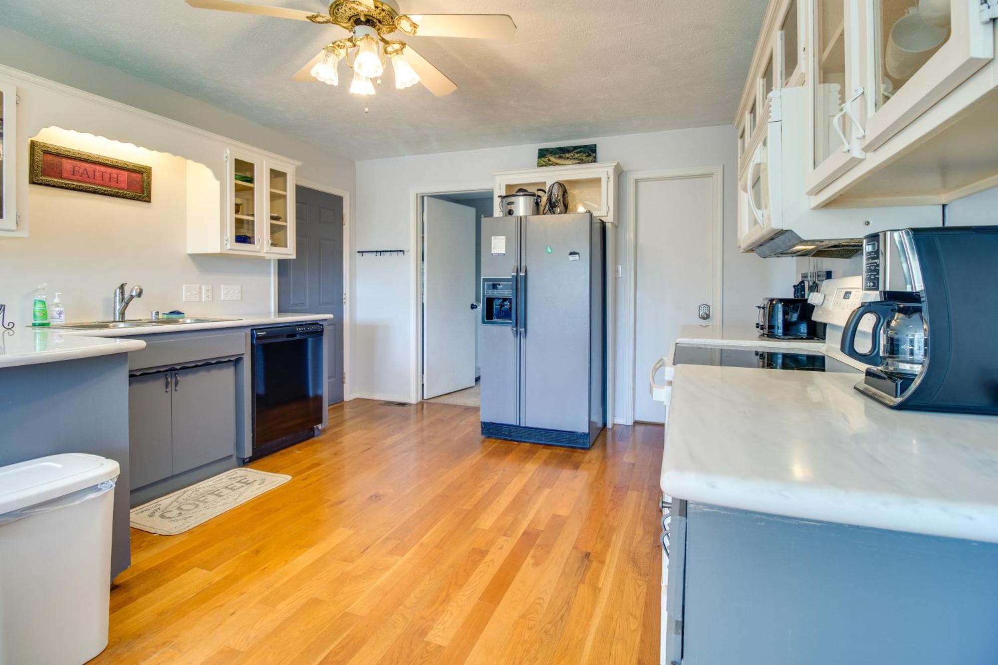 Spacious White Rivers Jewel Fishing Haven! Flippin Exterior photo
